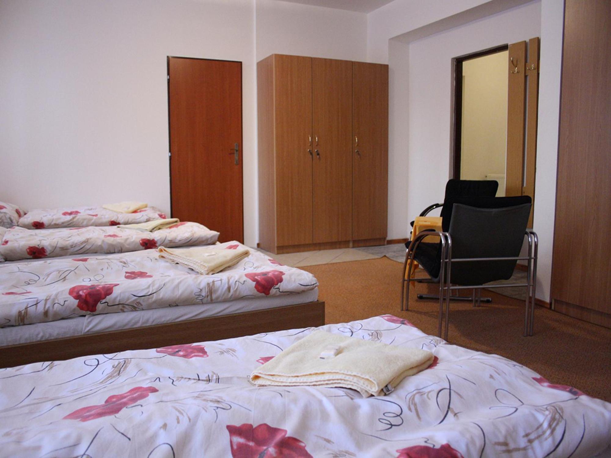 Penzion Koras Vrútky Zimmer foto
